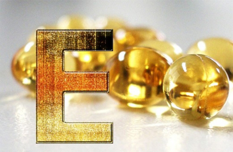 Натурален Витамин Е на 21st Century  е на изключителна цена и е много по-силен от синтетичния витамин Е.