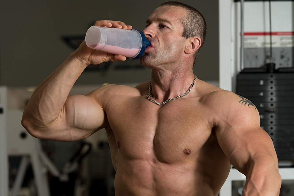 BCAA Blast Drink с вкус на малина се усвоява бързо и ви помага за по-доброто възстановяване след тренировка.